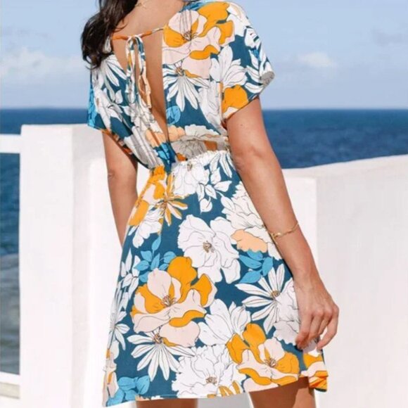 NEW White Blue Floral Print V Neck Summer Dress Size XS - Picture 2 of 7